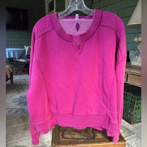 Women’s free People Movenment Magenta Pullover. Size Large. Great condition!